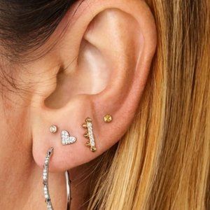 Kendra Scott 14K gold heart stud earings